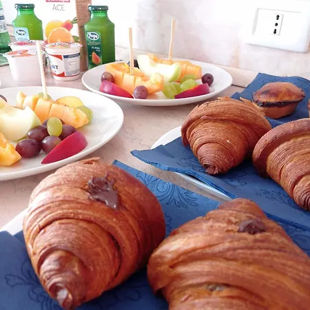 Alfea בית הארחה *